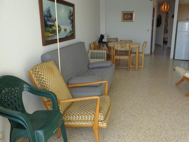 Апартаменты Apartamento Vista Mar Edificio Manhattan 19 Эмпуриабрава Экстерьер фото