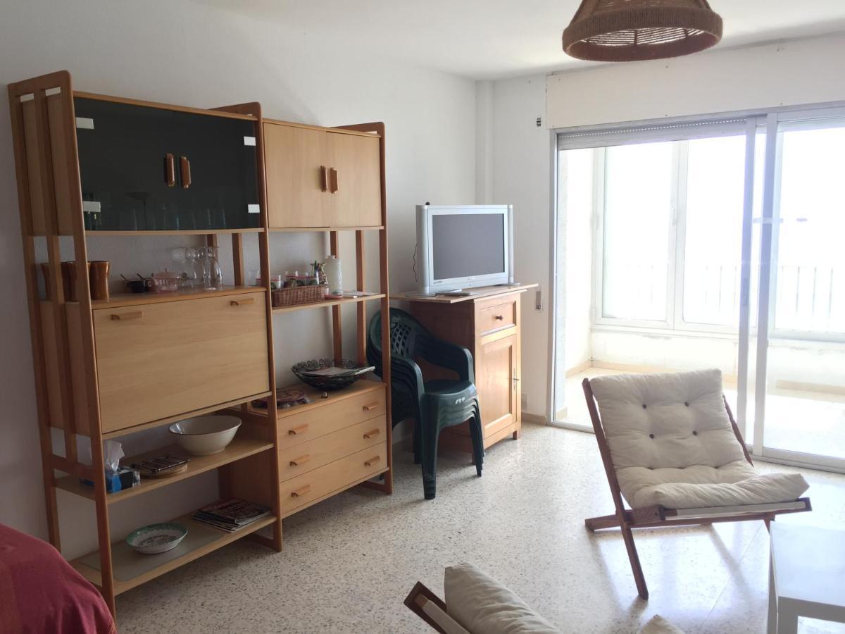 Апартаменты Apartamento Vista Mar Edificio Manhattan 19 Эмпуриабрава Экстерьер фото